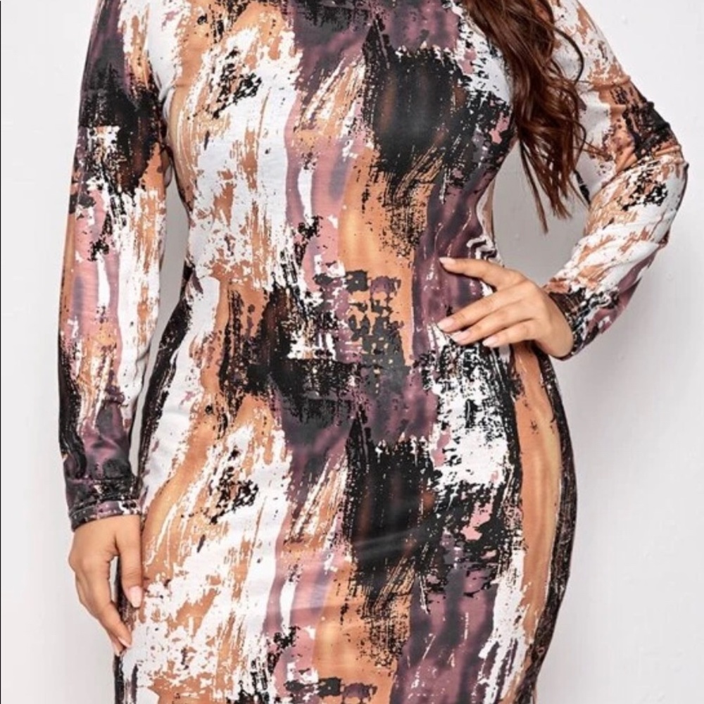 Dress - Picture 3 of 3